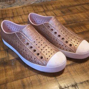 Jefferson bling rose gold Native slip ons